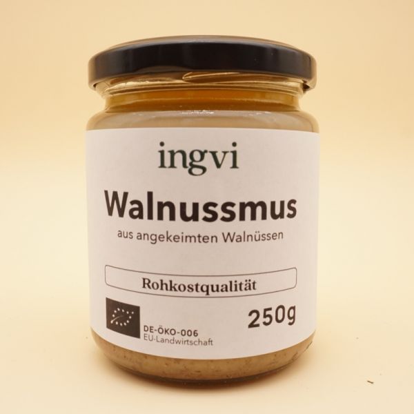 Bio - Walnussmus aus gekeimten Walnüssen